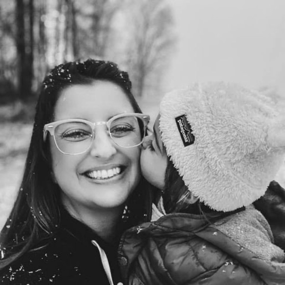 Meet your Posher, Haley - Picture 1 of 1